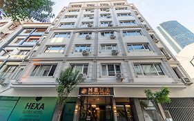 Hexa Suites Hotel